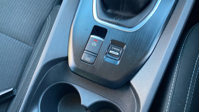 Nissan Qashqai 1.3 DiG-T MH Acenta Premium 5dr Petrol Hatchback